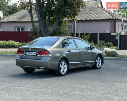 Сірий Хонда Сівік, об'ємом двигуна 1.8 л та пробігом 215 тис. км за 6500 $, фото 17 на Automoto.ua