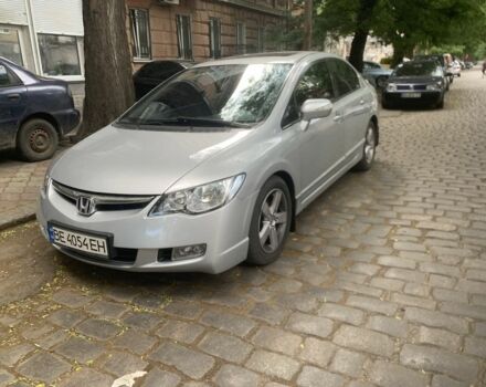 Серый Хонда Цивик, объемом двигателя 1.8 л и пробегом 256 тыс. км за 6200 $, фото 2 на Automoto.ua