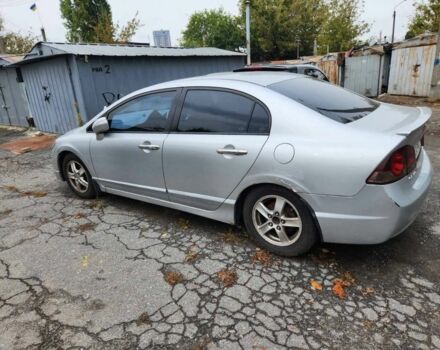 Серый Хонда Цивик, объемом двигателя 1.6 л и пробегом 235 тыс. км за 4000 $, фото 7 на Automoto.ua