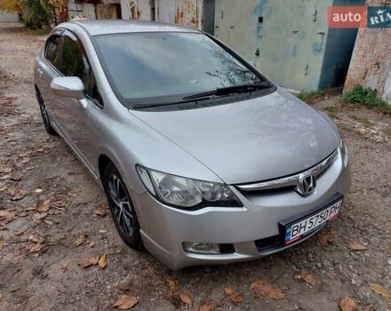 Серый Хонда Цивик, объемом двигателя 1.3 л и пробегом 170 тыс. км за 7000 $, фото 12 на Automoto.ua