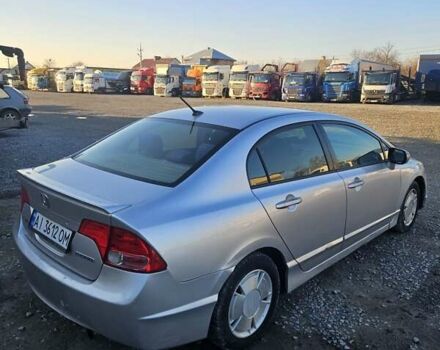 Серый Хонда Цивик, объемом двигателя 1.3 л и пробегом 200 тыс. км за 2900 $, фото 3 на Automoto.ua