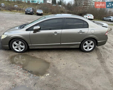 Сірий Хонда Сівік, об'ємом двигуна 1.8 л та пробігом 181 тис. км за 6800 $, фото 7 на Automoto.ua