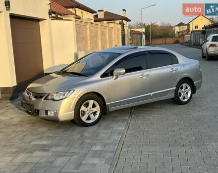 Серый Хонда Цивик, объемом двигателя 1.8 л и пробегом 176 тыс. км за 7999 $, фото 10 на Automoto.ua