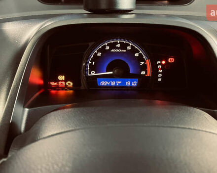 Серый Хонда Цивик, объемом двигателя 1.8 л и пробегом 199 тыс. км за 7500 $, фото 10 на Automoto.ua