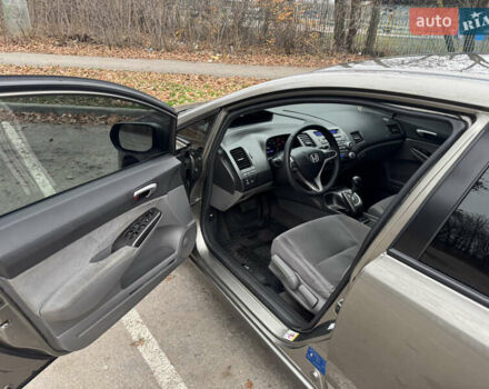 Сірий Хонда Сівік, об'ємом двигуна 1.34 л та пробігом 223 тис. км за 6300 $, фото 5 на Automoto.ua