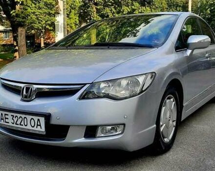 Серый Хонда Цивик, объемом двигателя 1.3 л и пробегом 209 тыс. км за 7000 $, фото 3 на Automoto.ua