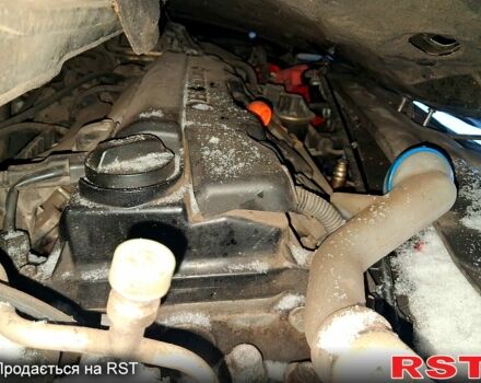 Серый Хонда Цивик, объемом двигателя 1.8 л и пробегом 270 тыс. км за 2500 $, фото 9 на Automoto.ua