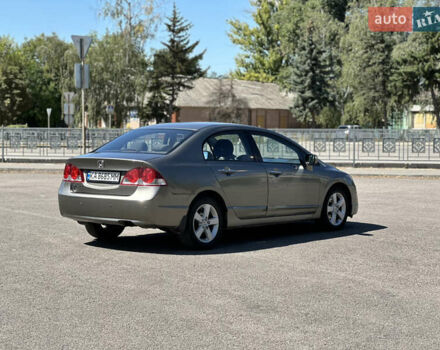 Сірий Хонда Сівік, об'ємом двигуна 1.8 л та пробігом 215 тис. км за 6500 $, фото 21 на Automoto.ua