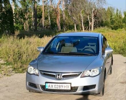 Серый Хонда Цивик, объемом двигателя 1.8 л и пробегом 199 тыс. км за 5200 $, фото 2 на Automoto.ua