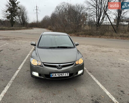 Сірий Хонда Сівік, об'ємом двигуна 1.34 л та пробігом 223 тис. км за 6300 $, фото 1 на Automoto.ua