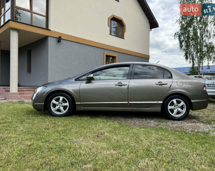 Серый Хонда Цивик, объемом двигателя 1.34 л и пробегом 245 тыс. км за 6500 $, фото 31 на Automoto.ua