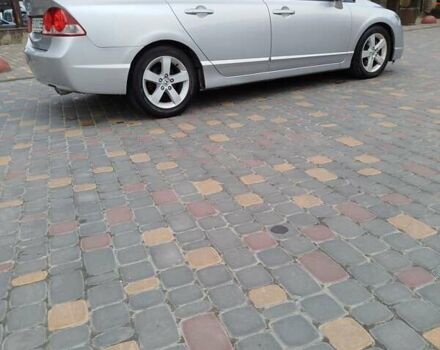 Серый Хонда Цивик, объемом двигателя 1.8 л и пробегом 130 тыс. км за 6500 $, фото 6 на Automoto.ua