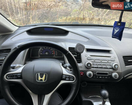 Сірий Хонда Сівік, об'ємом двигуна 1.8 л та пробігом 181 тис. км за 6800 $, фото 15 на Automoto.ua