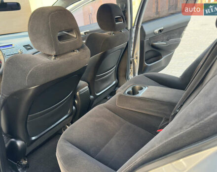 Серый Хонда Цивик, объемом двигателя 1.8 л и пробегом 176 тыс. км за 7999 $, фото 44 на Automoto.ua