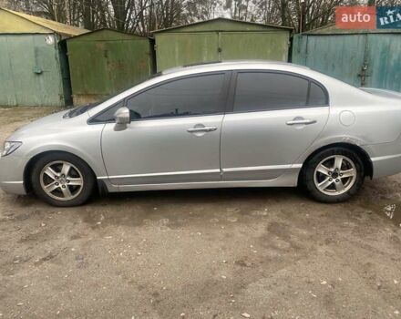 Серый Хонда Цивик, объемом двигателя 1.8 л и пробегом 250 тыс. км за 4800 $, фото 8 на Automoto.ua