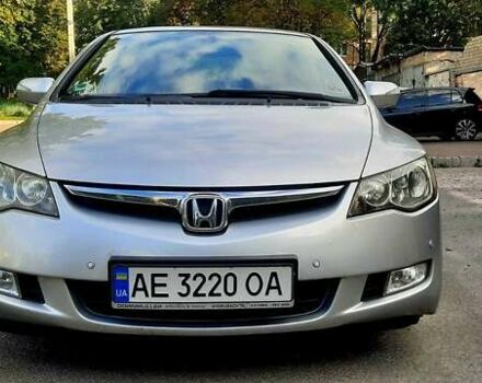 Серый Хонда Цивик, объемом двигателя 1.3 л и пробегом 209 тыс. км за 7000 $, фото 1 на Automoto.ua