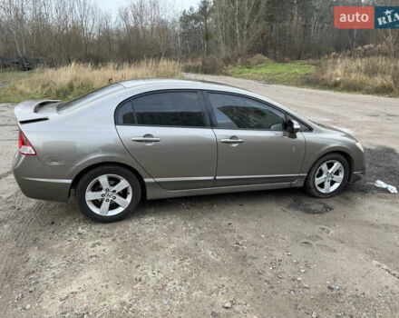 Сірий Хонда Сівік, об'ємом двигуна 1.8 л та пробігом 181 тис. км за 6800 $, фото 3 на Automoto.ua