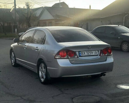 Серый Хонда Цивик, объемом двигателя 1.8 л и пробегом 316 тыс. км за 4650 $, фото 4 на Automoto.ua
