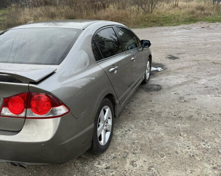 Сірий Хонда Сівік, об'ємом двигуна 1.8 л та пробігом 181 тис. км за 6800 $, фото 4 на Automoto.ua