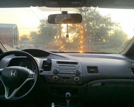 Серый Хонда Цивик, объемом двигателя 1.3 л и пробегом 255 тыс. км за 4100 $, фото 13 на Automoto.ua