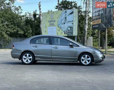 Сірий Хонда Сівік, об'ємом двигуна 1.8 л та пробігом 215 тис. км за 6500 $, фото 7 на Automoto.ua