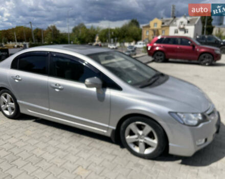 Серый Хонда Цивик, объемом двигателя 1.8 л и пробегом 229 тыс. км за 5000 $, фото 2 на Automoto.ua