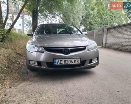 Серый Хонда Цивик, объемом двигателя 1.8 л и пробегом 243 тыс. км за 6600 $, фото 7 на Automoto.ua