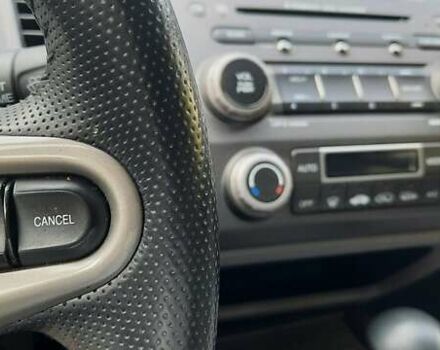 Серый Хонда Цивик, объемом двигателя 1.3 л и пробегом 209 тыс. км за 7000 $, фото 10 на Automoto.ua