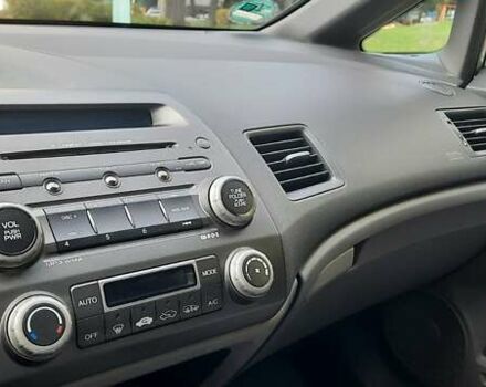 Серый Хонда Цивик, объемом двигателя 1.3 л и пробегом 209 тыс. км за 7000 $, фото 13 на Automoto.ua