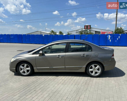 Серый Хонда Цивик, объемом двигателя 1.34 л и пробегом 233 тыс. км за 6500 $, фото 5 на Automoto.ua
