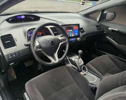 Серый Хонда Цивик, объемом двигателя 1.8 л и пробегом 312 тыс. км за 5700 $, фото 3 на Automoto.ua