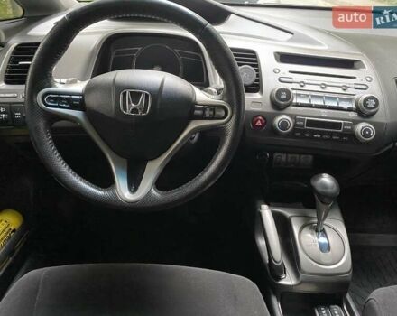 Серый Хонда Цивик, объемом двигателя 1.8 л и пробегом 308 тыс. км за 6700 $, фото 11 на Automoto.ua