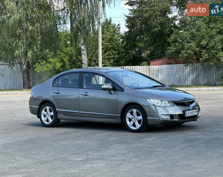 Сірий Хонда Сівік, об'ємом двигуна 1.8 л та пробігом 215 тис. км за 6500 $, фото 6 на Automoto.ua