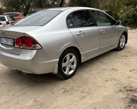 Серый Хонда Цивик, объемом двигателя 1.8 л и пробегом 346 тыс. км за 5500 $, фото 1 на Automoto.ua