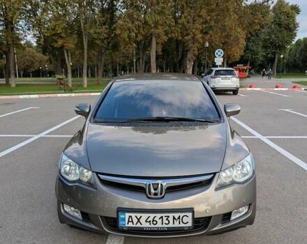 Сірий Хонда Сівік, об'ємом двигуна 1.8 л та пробігом 127 тис. км за 9000 $, фото 1 на Automoto.ua