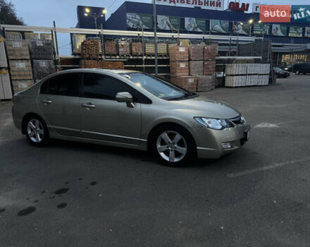 Серый Хонда Цивик, объемом двигателя 1.8 л и пробегом 207 тыс. км за 8150 $, фото 7 на Automoto.ua