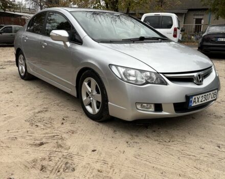 Серый Хонда Цивик, объемом двигателя 1.8 л и пробегом 346 тыс. км за 5500 $, фото 2 на Automoto.ua