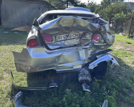 Сірий Хонда Сівік, об'ємом двигуна 1.8 л та пробігом 193 тис. км за 2000 $, фото 6 на Automoto.ua