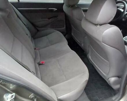 Серый Хонда Цивик, объемом двигателя 1.8 л и пробегом 268 тыс. км за 5800 $, фото 25 на Automoto.ua