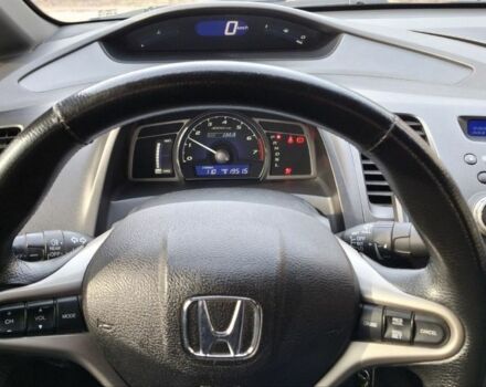 Сірий Хонда Сівік, об'ємом двигуна 1.3 л та пробігом 260 тис. км за 4150 $, фото 8 на Automoto.ua