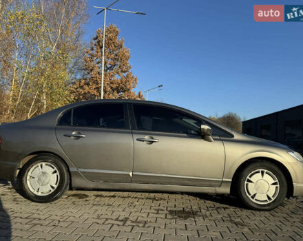 Серый Хонда Цивик, объемом двигателя 1.3 л и пробегом 215 тыс. км за 5500 $, фото 5 на Automoto.ua