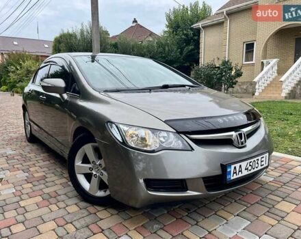 Серый Хонда Цивик, объемом двигателя 1.8 л и пробегом 268 тыс. км за 5800 $, фото 22 на Automoto.ua