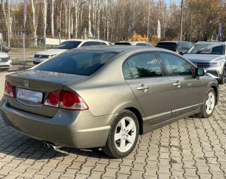 Серый Хонда Цивик, объемом двигателя 1.8 л и пробегом 339 тыс. км за 6400 $, фото 6 на Automoto.ua