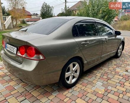 Серый Хонда Цивик, объемом двигателя 1.8 л и пробегом 268 тыс. км за 5800 $, фото 18 на Automoto.ua