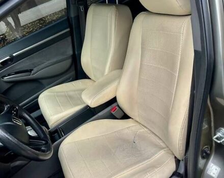 Серый Хонда Цивик, объемом двигателя 1.8 л и пробегом 268 тыс. км за 5800 $, фото 29 на Automoto.ua