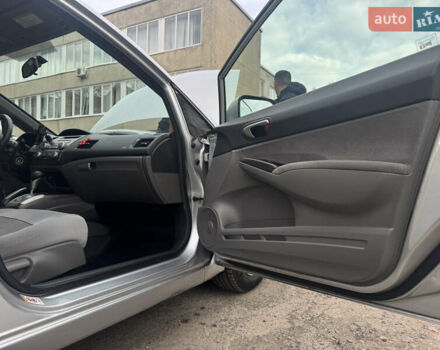 Серый Хонда Цивик, объемом двигателя 1.34 л и пробегом 224 тыс. км за 6200 $, фото 11 на Automoto.ua