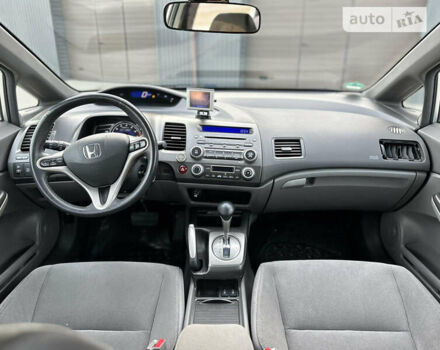 Серый Хонда Цивик, объемом двигателя 1.34 л и пробегом 169 тыс. км за 6400 $, фото 10 на Automoto.ua