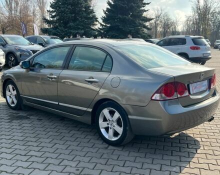 Серый Хонда Цивик, объемом двигателя 1.8 л и пробегом 339 тыс. км за 6400 $, фото 4 на Automoto.ua