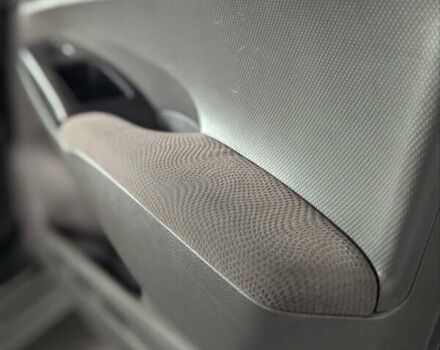 Серый Хонда Цивик, объемом двигателя 1.8 л и пробегом 232 тыс. км за 6300 $, фото 7 на Automoto.ua