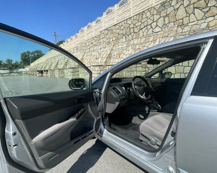 Серый Хонда Цивик, объемом двигателя 1.8 л и пробегом 234 тыс. км за 7300 $, фото 18 на Automoto.ua